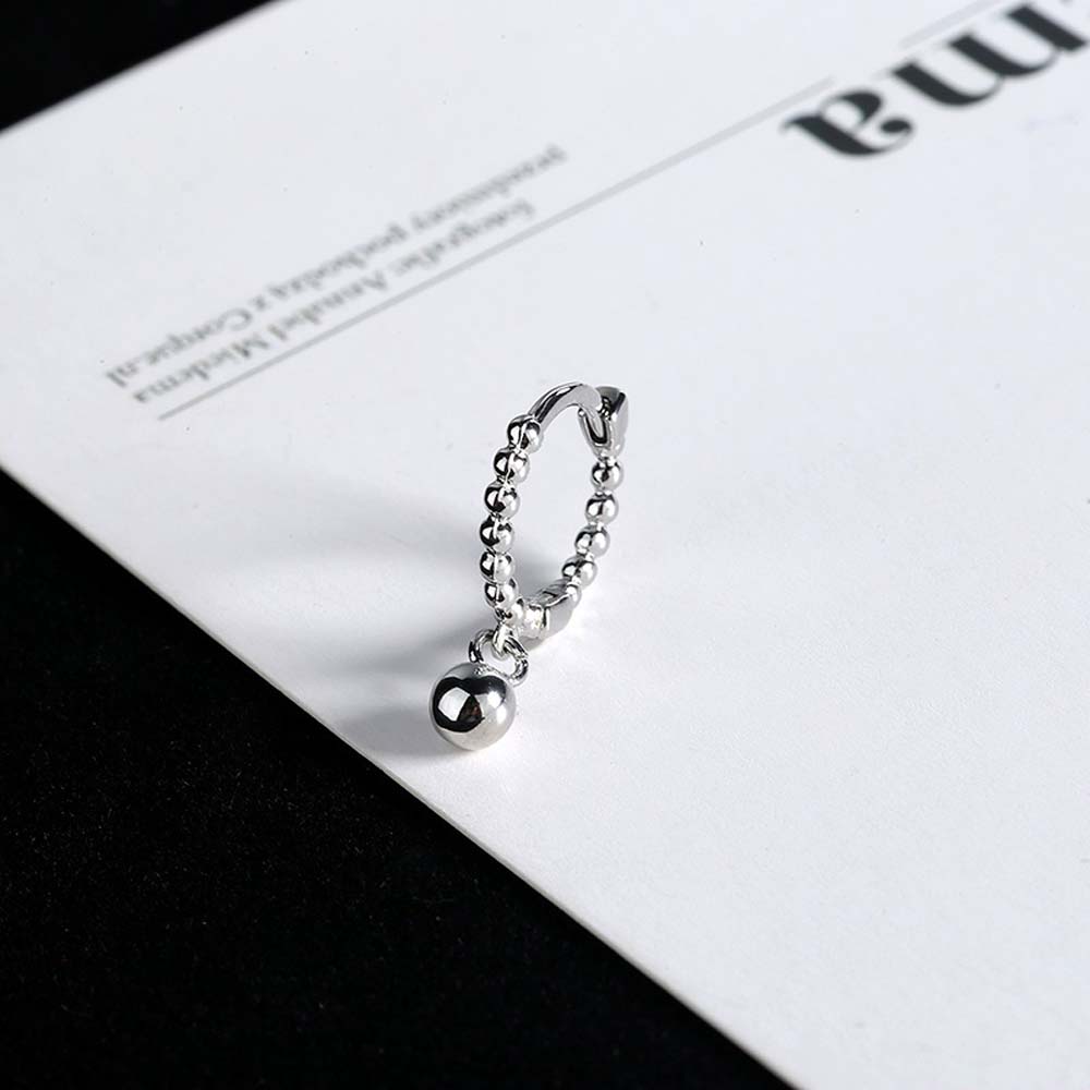 Khuyên Tai Trang Dáng Tròn Tạo Hình Độc Đáo Dành Cho Bạn Nữ