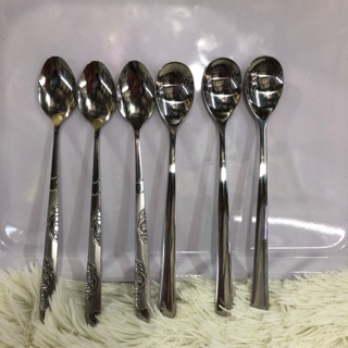 Thìa sinh tố inox . 10c
