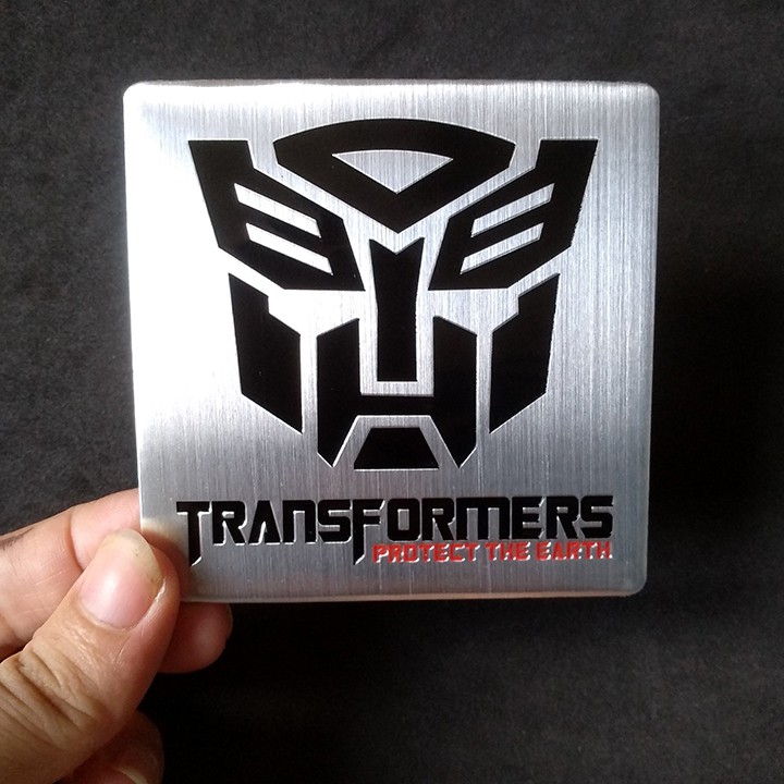 Miếng dán kim loại hình TRANSFORMERS AUTOBOT Protect the earth 8cm