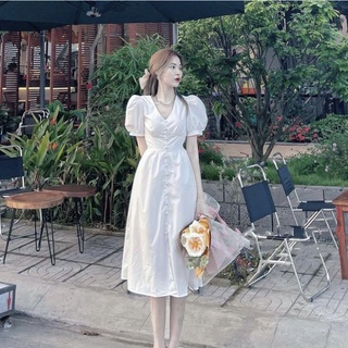 Đầm cổ v nút bọc dáng dài tay phồng