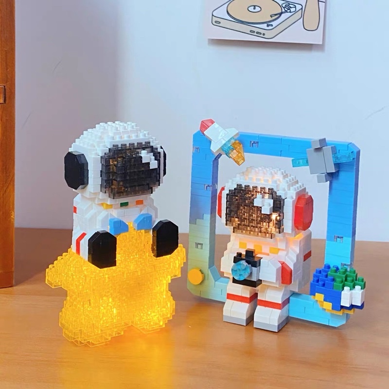 Đồ chơi xếp hình lắp ráp Phi hành gia du hành vũ trụ kèm đèn led cho bé gái bé trai Nanoblocks