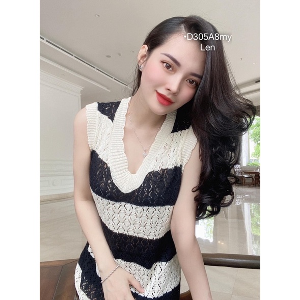 Đầm len sọc cổ tim lai gợn sóng minie