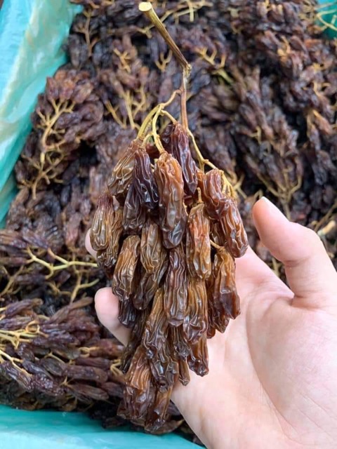 🍇🍇 NHO KHÔ NGUYÊN CÀNH ÚC quả siêu to 500g