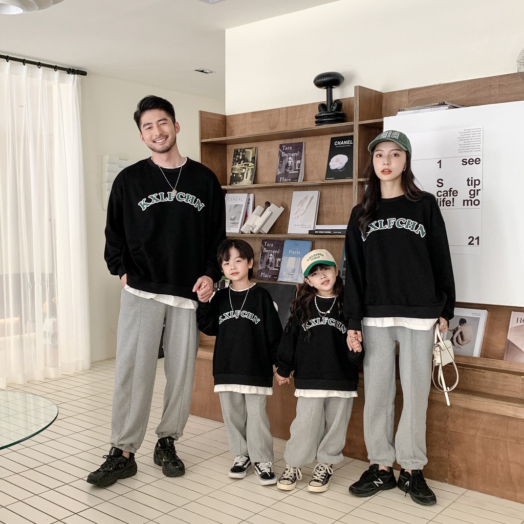 Áo Sweater Gia đình Familylove - Mẫu Áo Gia đình Sweater In Chữ KXLFCHN Xinh Xắn Ấm Áp  Chất Nỉ Da Cá Cotton 100%