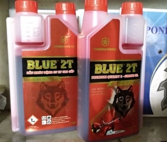 Nhớt BLUE 2T chai 1 lít