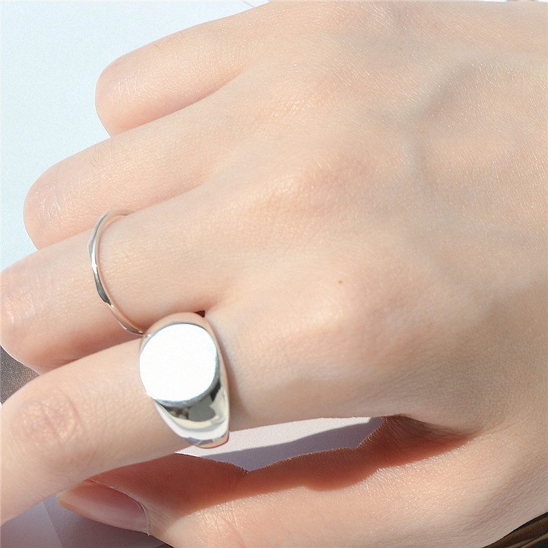 Nhẫn nam nữ tròn Kuu Clothes màu bạc thời trang chất Titan đẹp đơn giản không gỉ - San Ring
