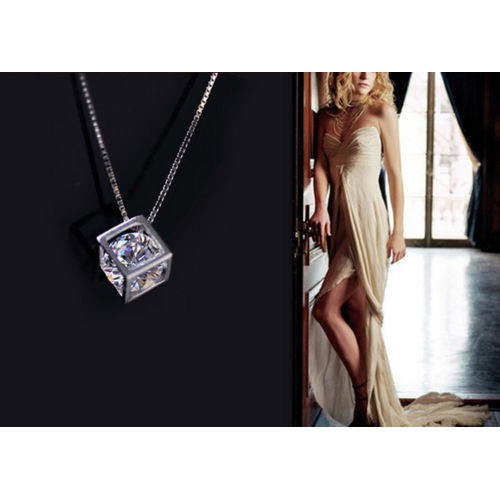 Mặt dây chuyền mạ bạc mặt hình khối thời trang