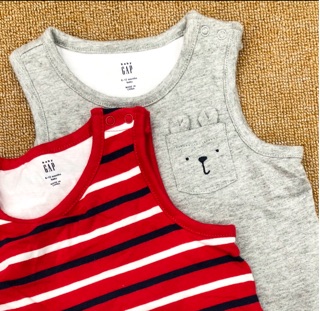 Romper đùi Babygap