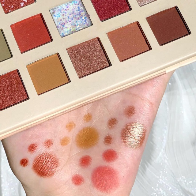 Bảng Phấn mắt Muge Leen - Mèo | BigBuy360 - bigbuy360.vn