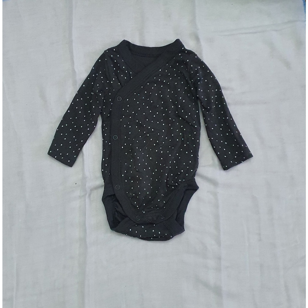 Body chip dài tay cài vạt chéo, bodysuit liền thân hàng xuất dư xinh cho bé sơ sinh size 0-12m