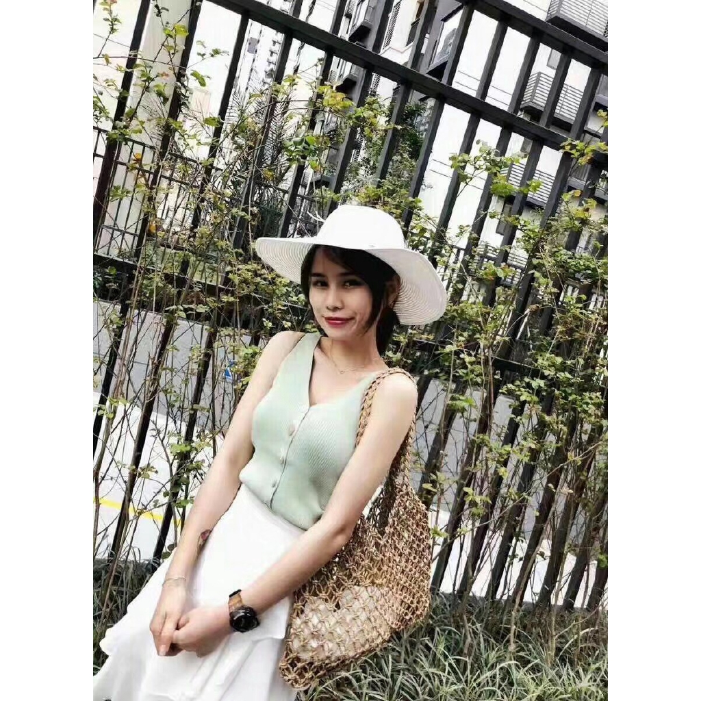 Áo nữ không tay kiểu Cardigan thời trang quyến rũ | BigBuy360 - bigbuy360.vn