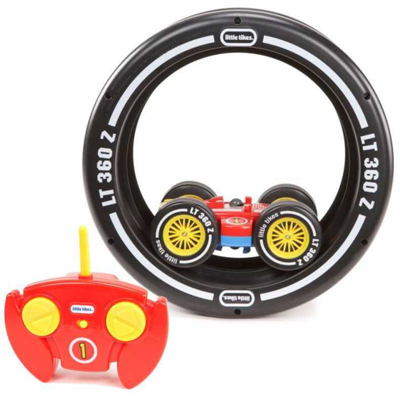 Xe điều khiển và vòng đua RC tire twister Little Tikes