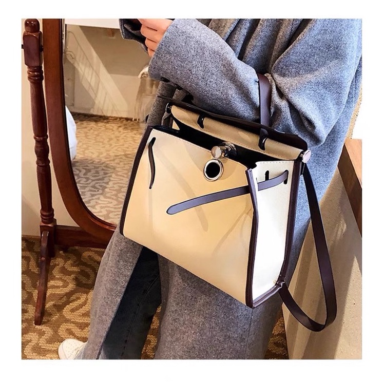 Túi công sở phối da khuy cài sang trọng HERBAG