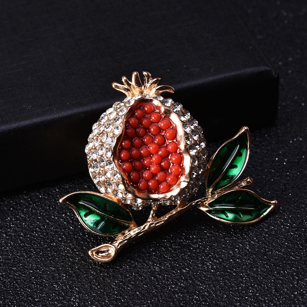 Ghim Cài Áo Hình Trái Lựu Đỏ Đính Đá Ngọc Trai Sang Trọng Thời Trang Dễ Phối Đồ