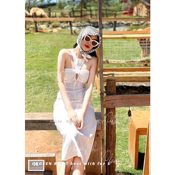 Váy yếm xoắn eo