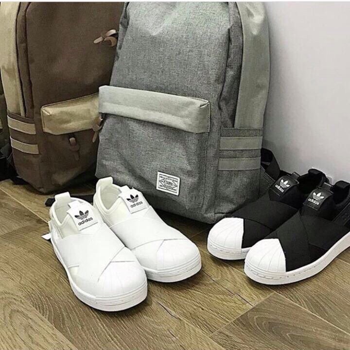 Giầy adidas 👟👟👟