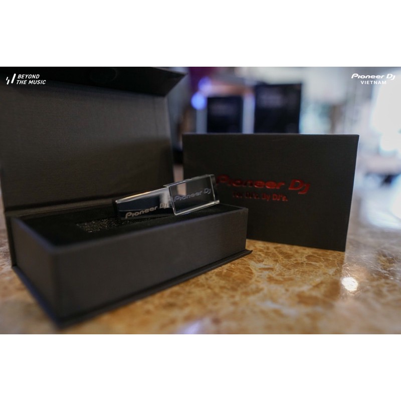 USB 128g 3.0 có hộp in logo Pionner Dj