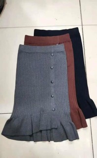 Chân váy đuôi cá vạt lệch