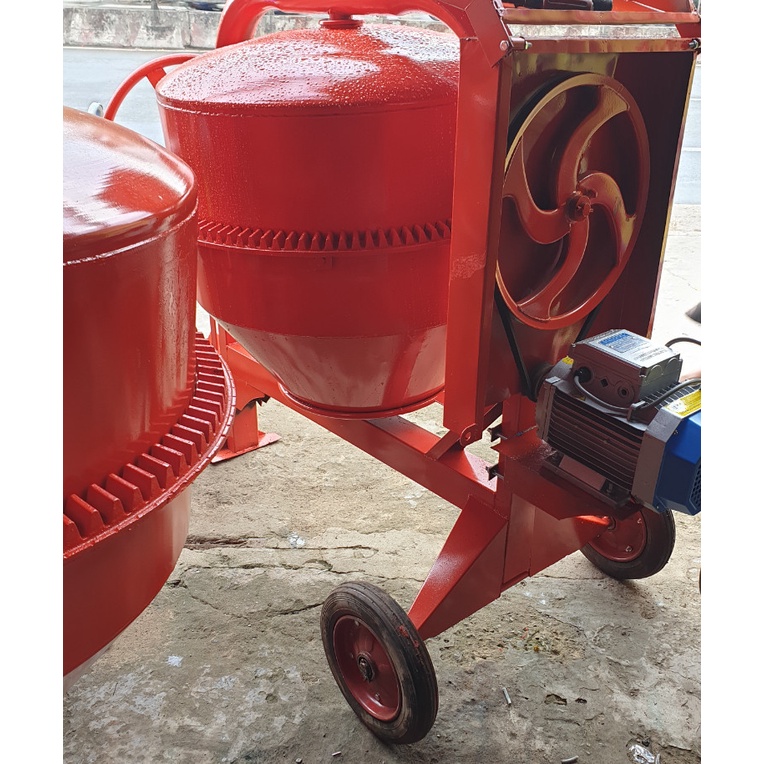 Máy trộn bê tông 250L