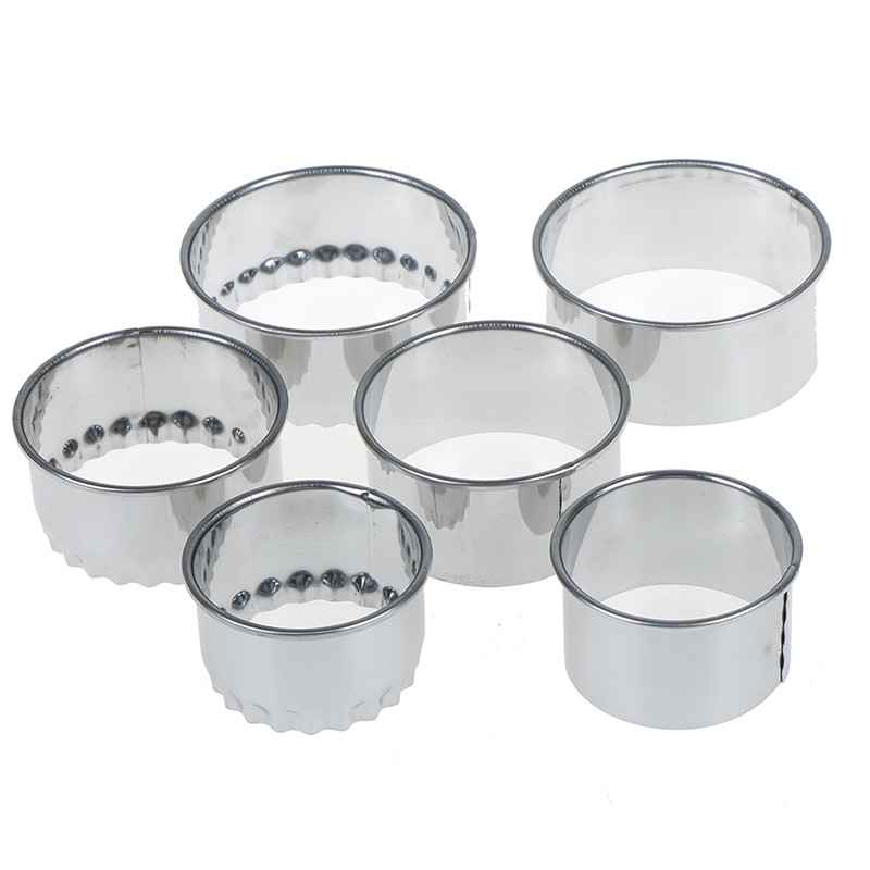 Set 3 Dụng Cụ Cắt Bột Bánh Hình Tròn / Hoa Bằng Thép Không Gỉ