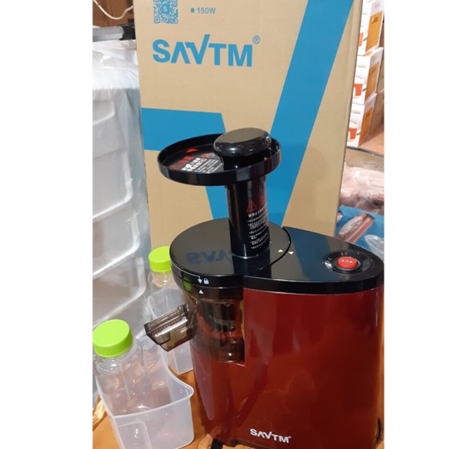 Máy ép chậm jE07 SAVTM tặng 2 chai