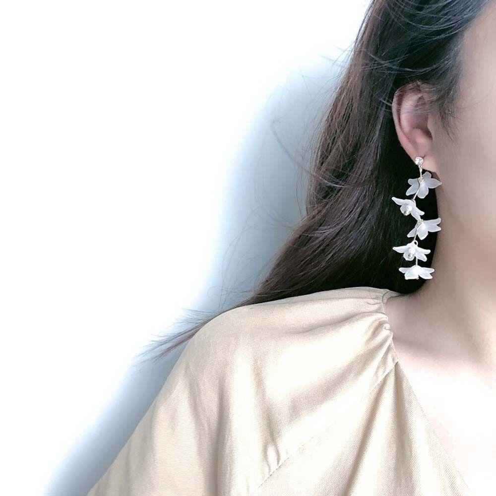 Bông Tai Dáng Dài Hình Hoa Bằng Acrylic Phong Cách Hàn Quốc Thời Trang Cho Nữ