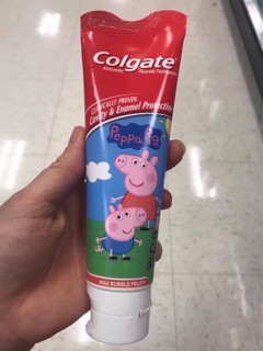 Kem đánh răng cho bé Colgate 130g - Mỹ
