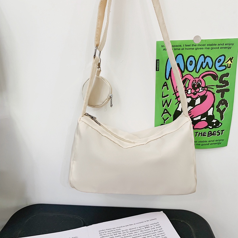 Túi đeo chéo Prettyzys phong cách Hàn Quốc 2022 sức chứa lớn cho nữ