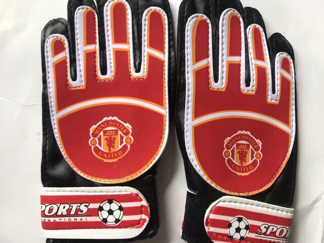 Găng tay thủ môn không xương trẻ em