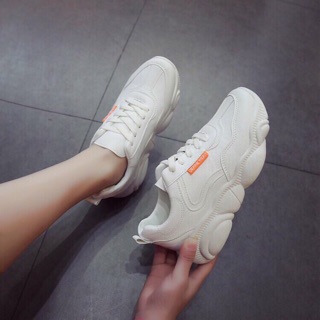 Giày hot trend