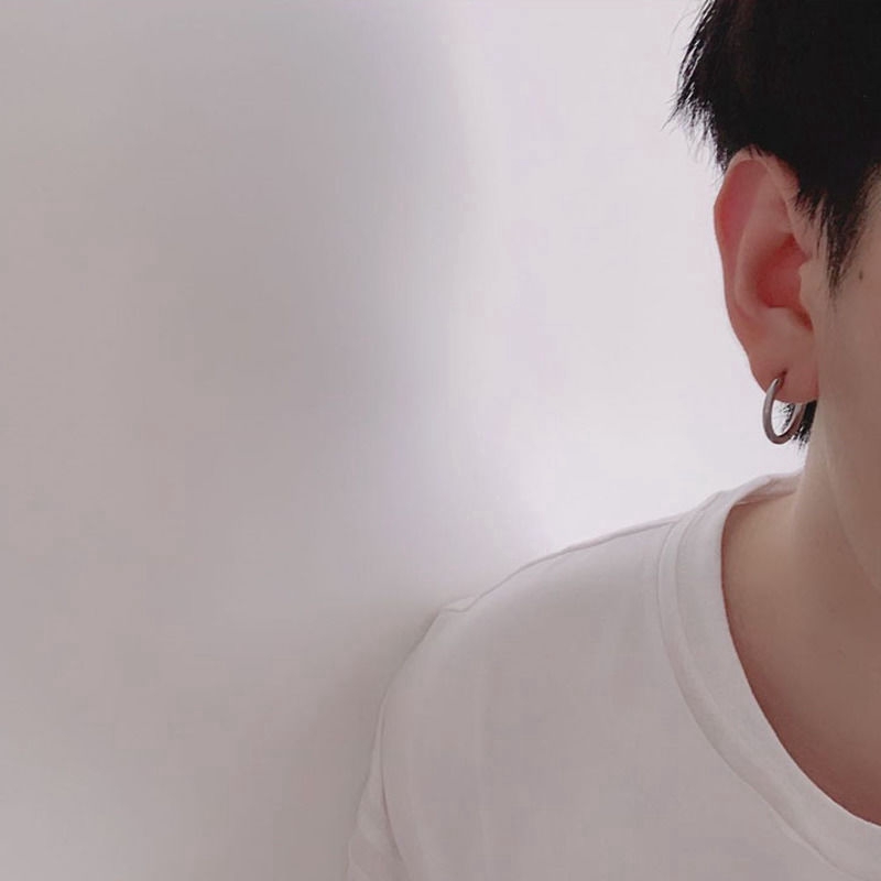 Khuyên tai tròn kiểu dáng thời trang