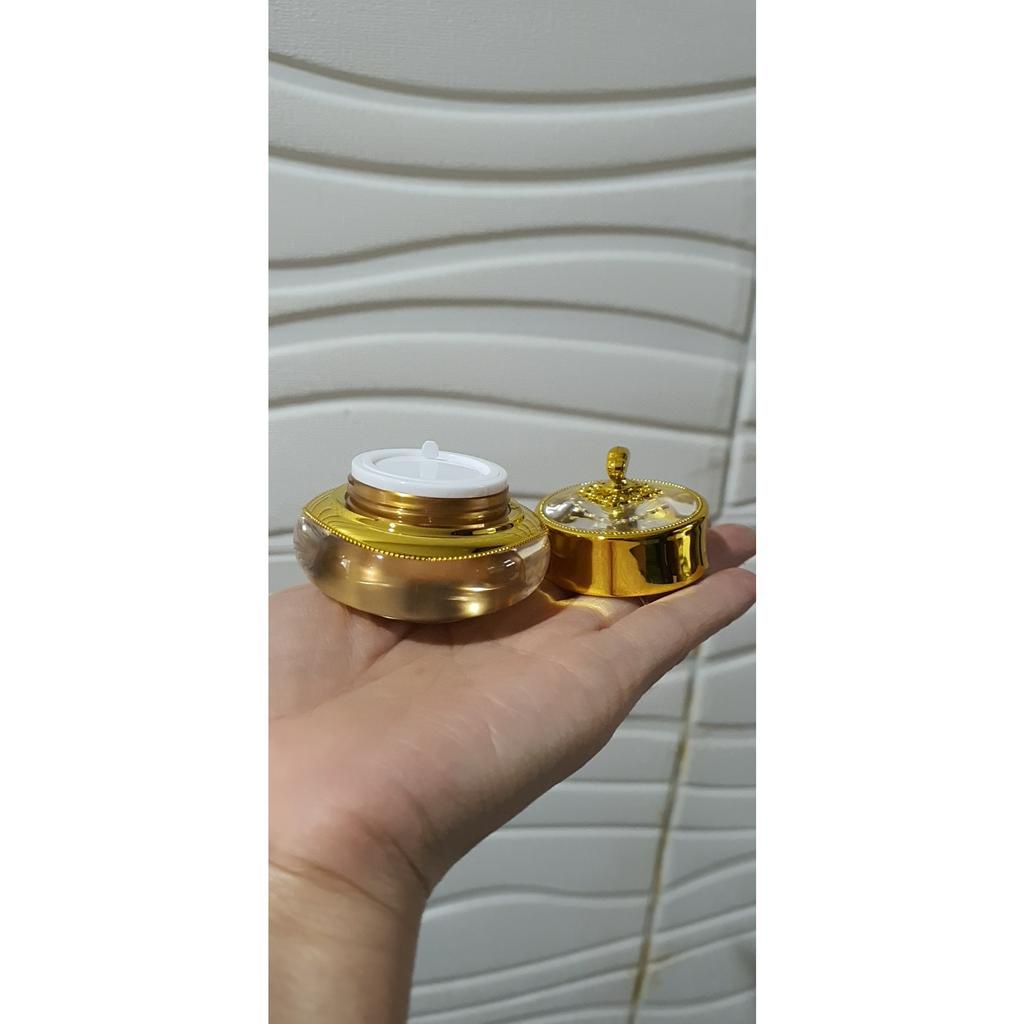 Hũ mỹ phẩm ông vua cao cấp 15g màu vàng màu đỏ