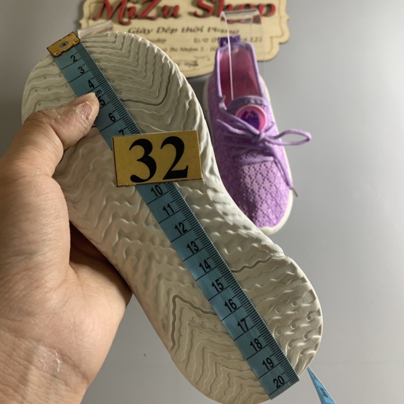 M78  Giày chun lưới siêu mềm buộc dây size 25 đến 32