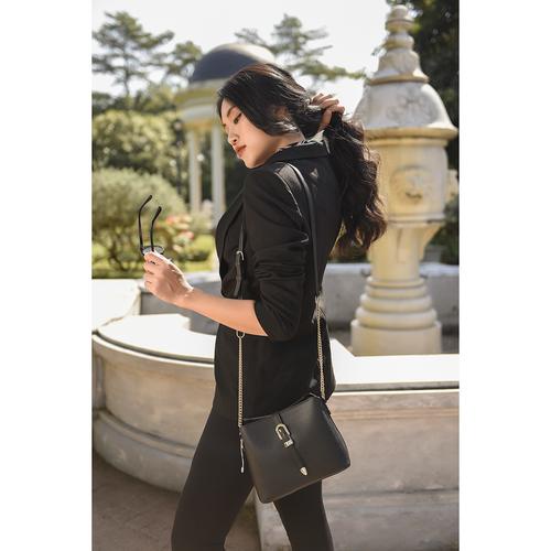 Áo vest cổ bẻ MMOutfit V0820157 | BigBuy360 - bigbuy360.vn