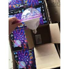 cầu bluetooth quay theo nhạc lắp đui ( bảo hành 1 tháng 1 đổi 1)