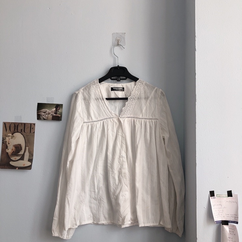 Áo babydoll trắng hoạ tiết seconhand