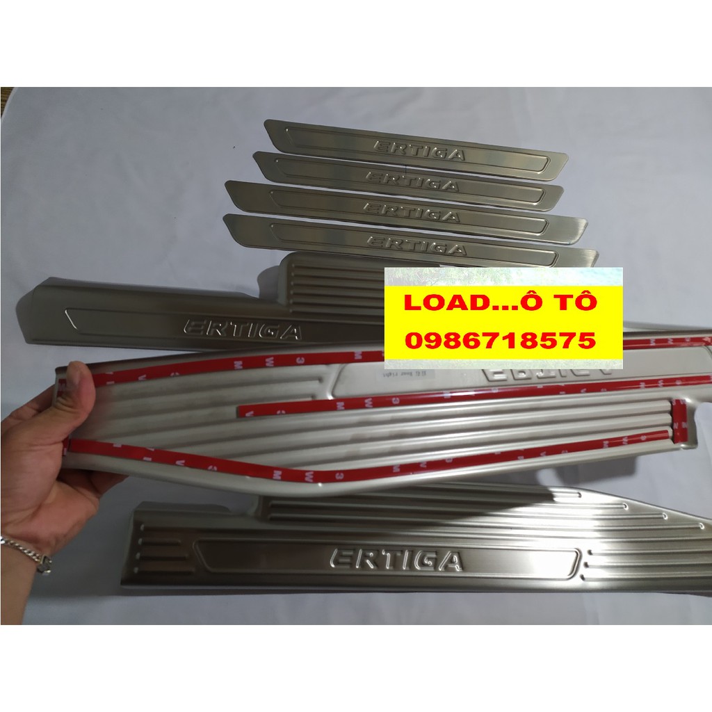 Ốp Bậc Cửa, Nẹp Bước chân trong, ngoài Xe Ertiga 2022-2019 Hàng Inox Cao Cấp