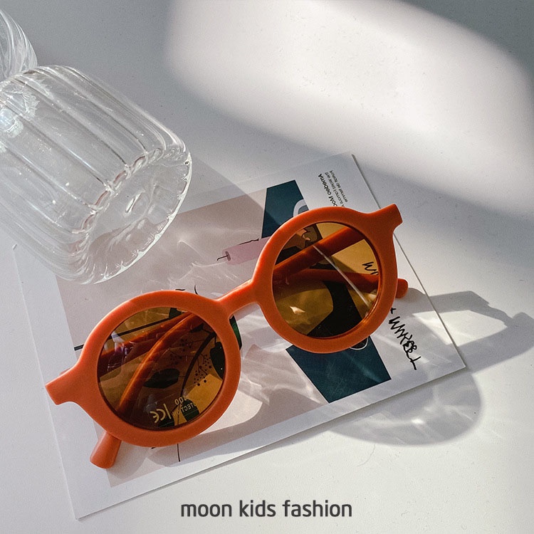 Kính mát chống UV phong cách Hàn Quốc cho bé trai, bé gái 1 - 8 tuổi - Moon kids fashion