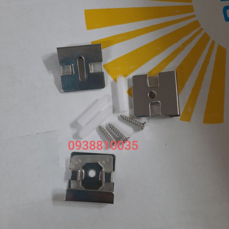 GƯƠNG TREO TƯỜNG KT NGANG 30 x CAO 45cm + KÈM PAS GƯƠNG