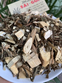 Cây Đinh Lăng 500g