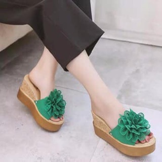 Dép đế xuồng hoa to đẹp