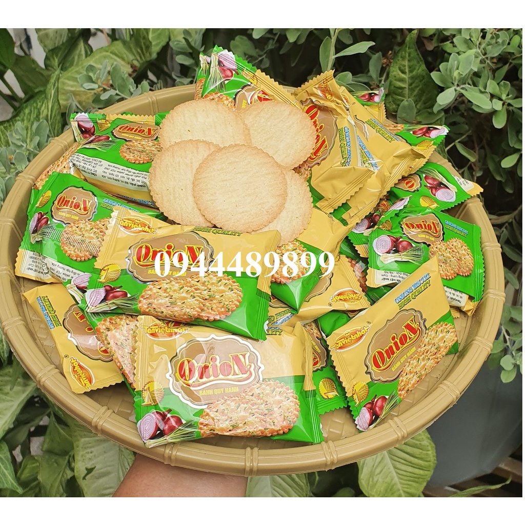 1 Kg Bánh quy hành Onion Tân Việt Nhật Thơm Ngon  -đồ ăn vặt-tết -bánh mứt tết