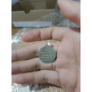 mặt dây chuyền bạc.