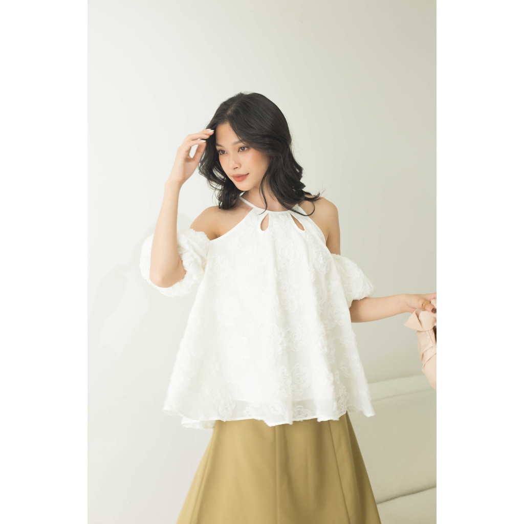 GOÛT DE JUN - Áo kiểu cổ yếm tay bồng - Betie Top