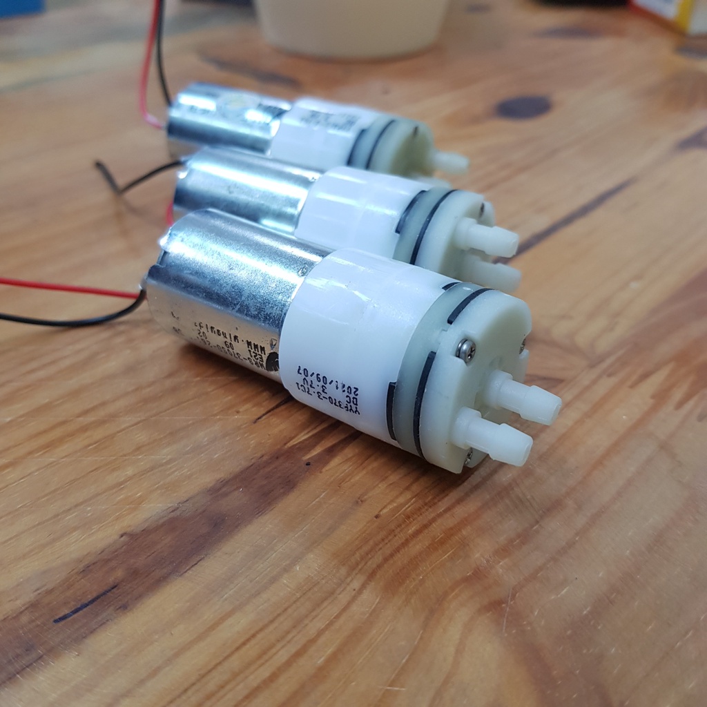 Bơm hút chân không, bơm nước, sục khí ô xi bể cá  mini DC 3-6V Mb370