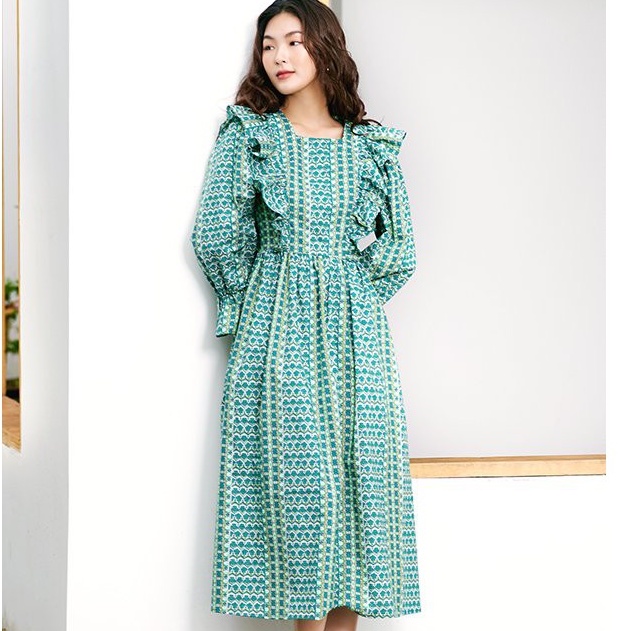 LIIN - Đầm cổ vuông dáng dài, thiết kế bèo xinh xắn, nữ tính