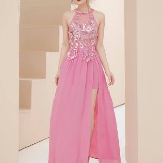 ĐẦM MAXI CỔ YẾM ĐÍNH HOA 3D