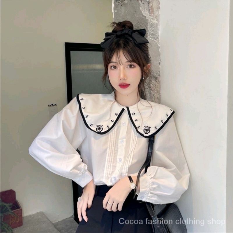 áo sơ mi trắng cổ xanh đen