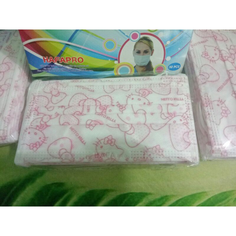 Khẩu trang y tế in hình kitty người lớn