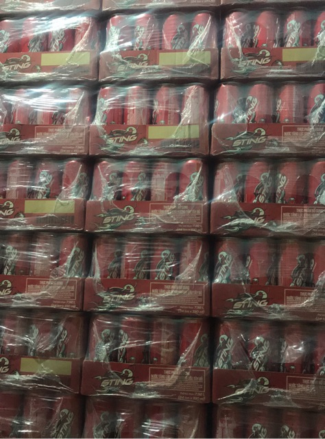 Lốc Sting dâu 6 lon